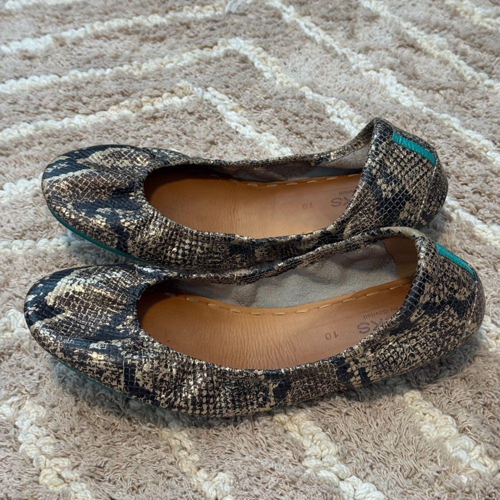Stylish Tieks Copperhead Snake Ballet Flats women’s size 10 - Picture 8 of 10